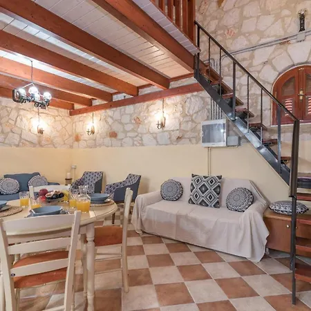 Villa Tourikis Village *