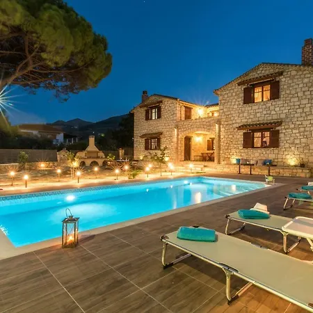 Villa Tourikis Village Vougiaton